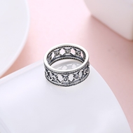 Picture of Fashionable And Modern White Fashion Rings