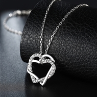 Picture of Buy Platinum Plated Casual Pendant Necklace with Wow Elements