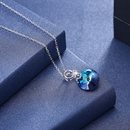 Picture of Fast Selling Blue Platinum Plated Pendant Necklace from Editor Picks