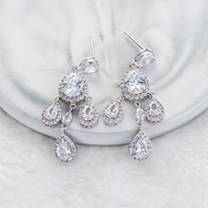 Picture of Casual Luxury Dangle Earrings from Certified Factory