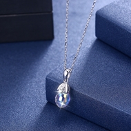 Picture of Sparkly Small Swarovski Element Pendant Necklace