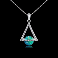 Picture of Zinc Alloy Swarovski Element Pendant Necklace with No-Risk Return