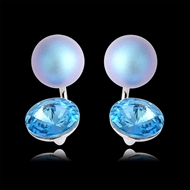 Picture of Zinc Alloy Platinum Plated Stud Earrings Direct from Factory