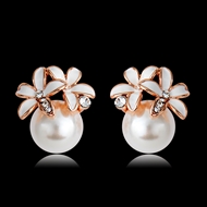 Picture of Artificial Pearl Zinc Alloy Stud Earrings with Member Discount