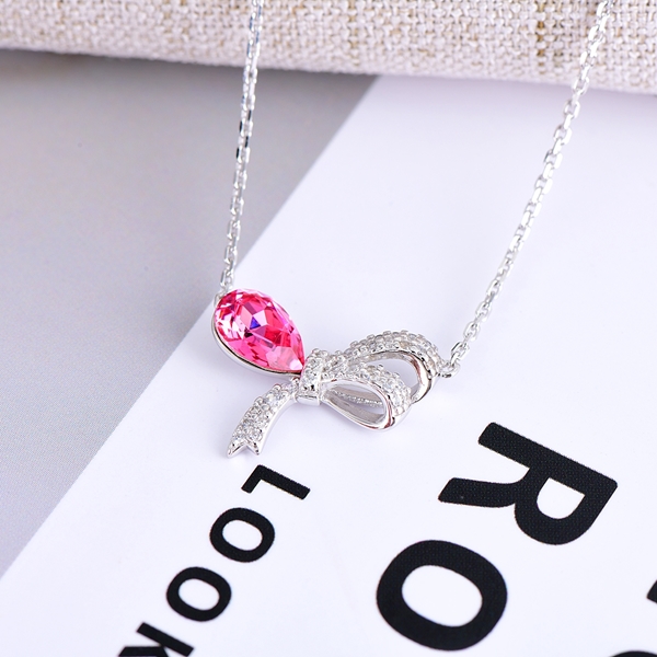 Picture of Sparkling Casual Platinum Plated Pendant Necklace