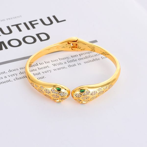 Picture of Popular Cubic Zirconia Classic Fashion Bracelet