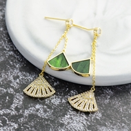 Picture of Fashion Cubic Zirconia Green Dangle Earrings