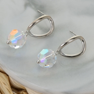 Picture of Wholesale Platinum Plated White Dangle Earrings with No-Risk Return