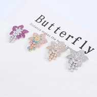 Picture of Wholesale Platinum Plated Cubic Zirconia Stud Earrings with No-Risk Return