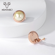 Picture of Classic Zinc Alloy Stud Earrings in Bulk