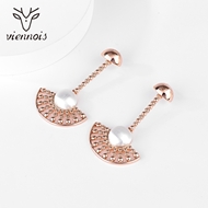 Picture of Nickel Free Gold Plated White Dangle Earrings with Easy Return