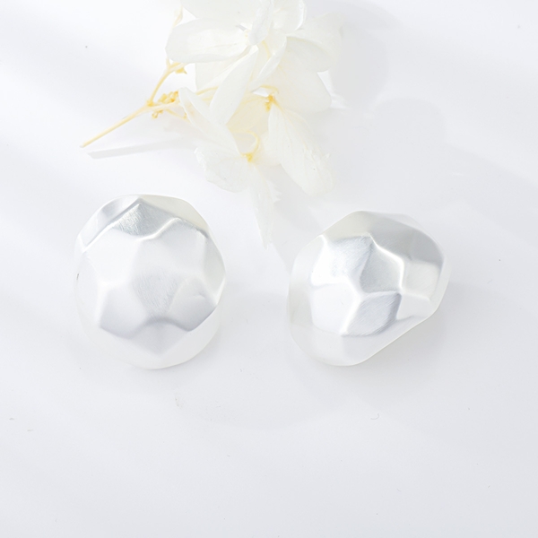 Picture of Dubai Platinum Plated Stud Earrings with Worldwide Shipping