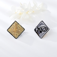 Picture of Featured Gold Plated Dubai Stud Earrings with Full Guarantee