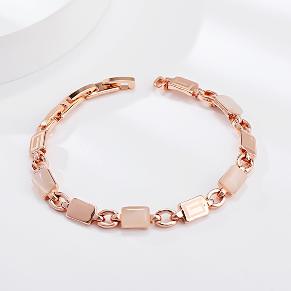 Picture of Zinc Alloy Rose Gold Plated Fashion Bracelet with Unbeatable Quality