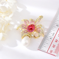 Picture of Wholesale Gold Plated Pink Brooche of Original Design