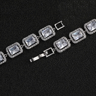 Picture of Quality Luxury White Fashion Bracelet