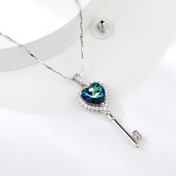 Picture of Irresistible Blue Small Pendant Necklace For Your Occasions