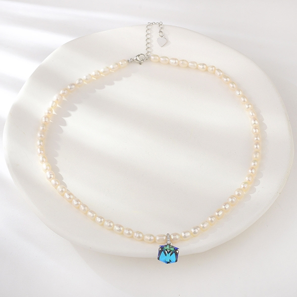 Picture of Good Quality fresh water pearl Small Short Chain Necklace