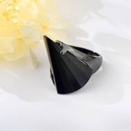 Picture of Geometric Artificial Crystal Ring For Your Occasions