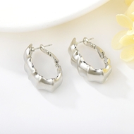 Picture of Pretty Medium Gold Plated Stud Earrings