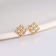 Picture of Delicate White Stud Earrings with Fast Delivery