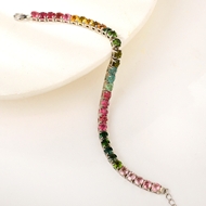 Picture of Delicate Small Fashion Bracelet at Factory Price