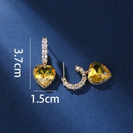 Picture of Distinctive Yellow Gold Plated Dangle Earrings with Low MOQ