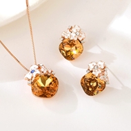 Picture of Distinctive Gold Plated Zinc Alloy 2 Piece Jewelry Set of Original Design