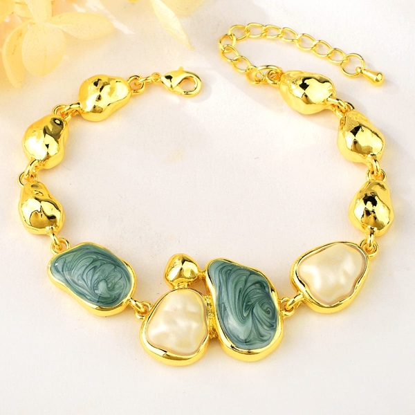 Picture of Classic Gold Plated Fashion Bracelet Online Only