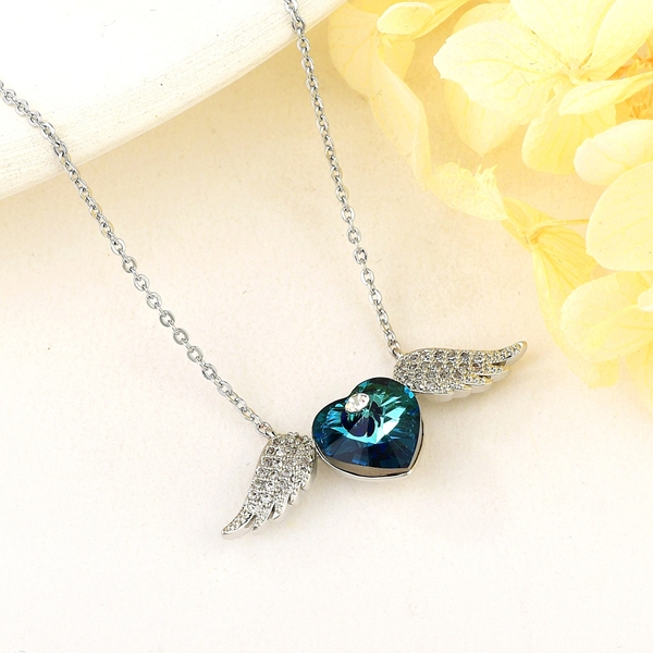 Picture of Filigree Wing Fashion Pendant Necklace