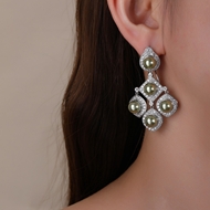 Picture of Luxury Party Dangle Earrings in Flattering Style