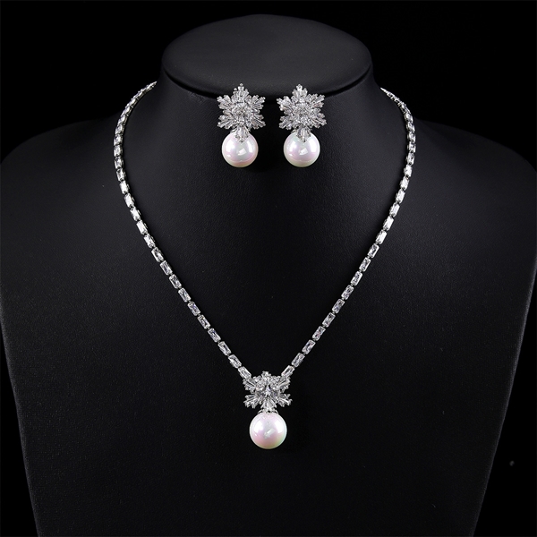 Picture of Great Cubic Zirconia Platinum Plated 2 Piece Jewelry Set