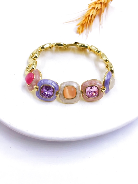 Picture of Reasonably Priced Zinc Alloy Platinum Plated Bracelets & Bangle for Female